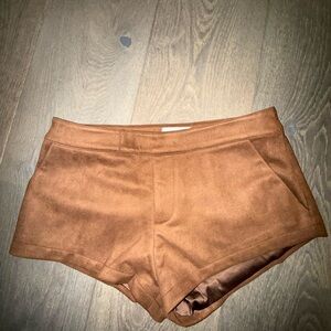 Nakedvice Elliot Short